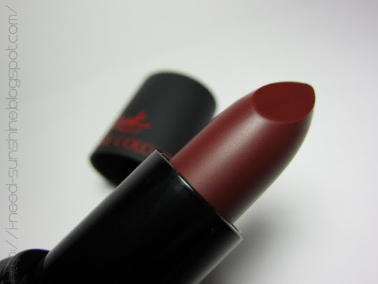 Sleek True Color Lippenstift Matte Cranberry Test Review Erfahrungen Swatches Farbe Haltbarkeit