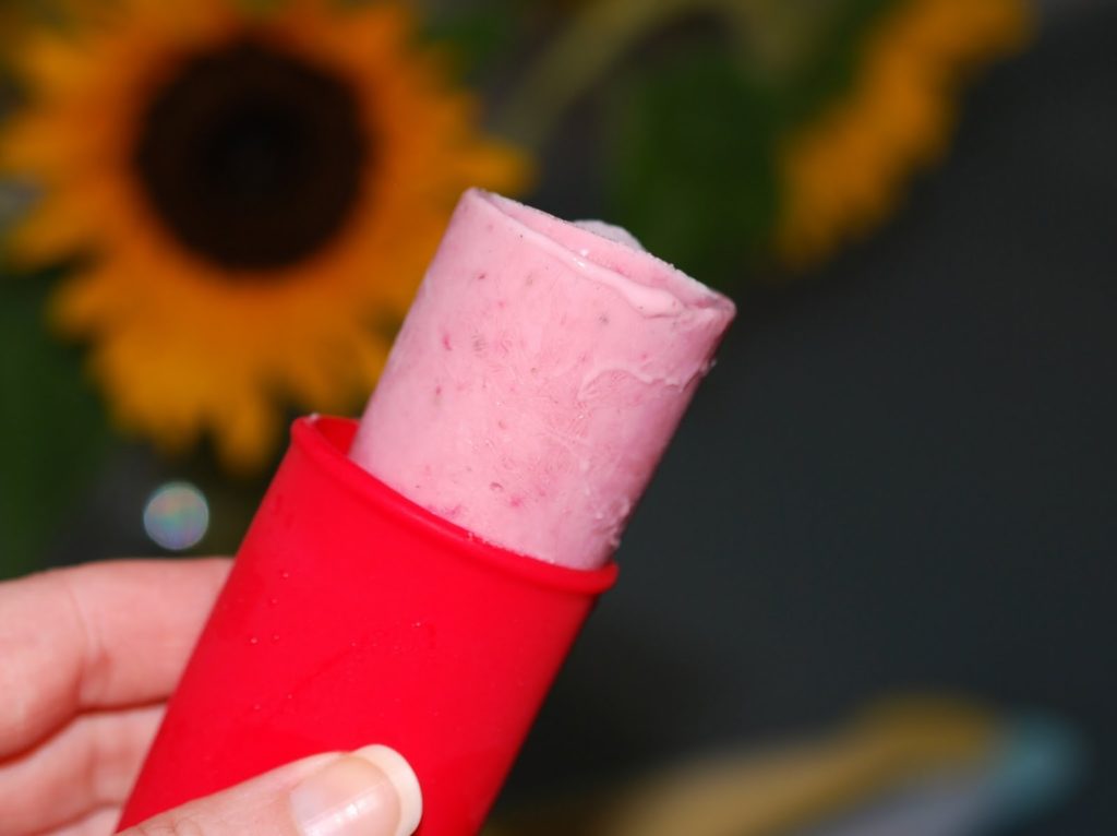Tchibo Eisbereiter Silikonformen Erdbeer-Quark-Eis Rezept
