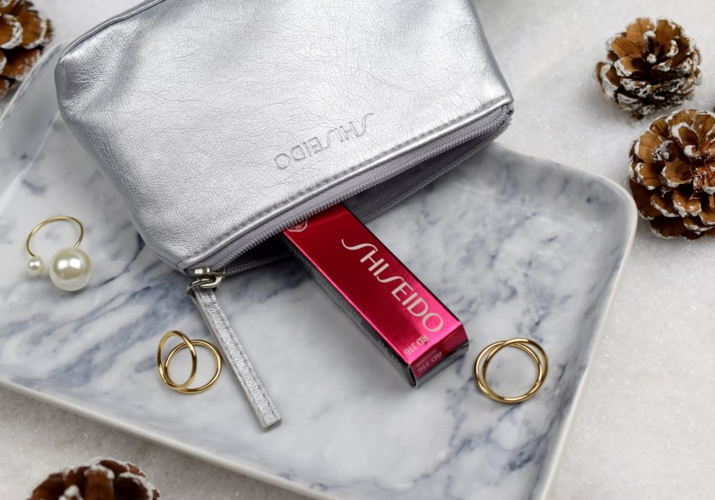 Adventskalender Gewinnspiel Türchen 7 mit Shiseido Veiled Rouge Lippenstift