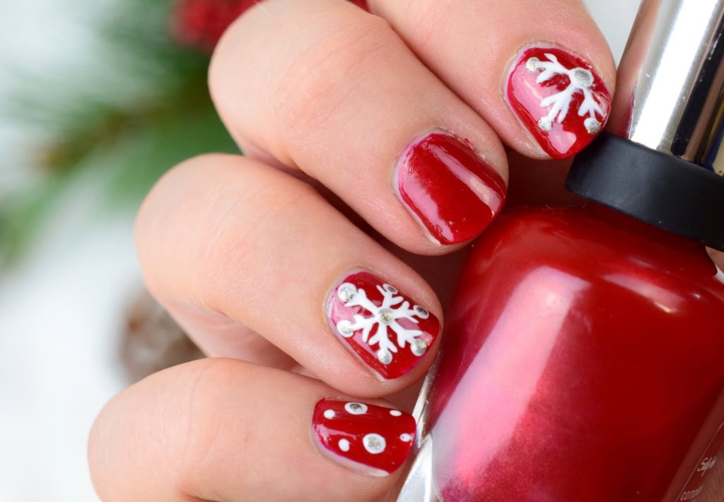 Christmas Evening - Tutorial Schneeflocken Nageldesign Christmas Evening - Tutorial Schneeflocken Nageldesign