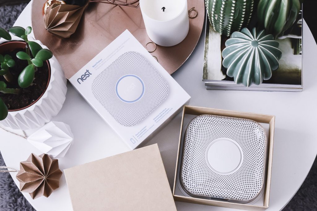 E.ON Plus Smart Home Technologie Erfahrungen Vorteile Nest Rauchmelder Philips Hue Lampen intelligente Steuerung App Sicherheit Komfort Haus Mietwohung nachrüsten