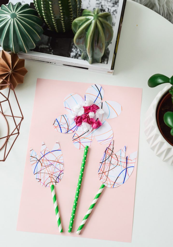 Blumen basteln Bastelidee Kleinkinder Frühling Deko Strohhalme einfache Bastelei 2-jährige Kinder