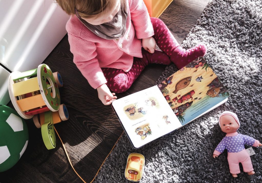 Kindern vorlesen Tipps richtiges Vorlesen für Kinder Eltern Erfahrungen Alter ab wann wieso wichtig