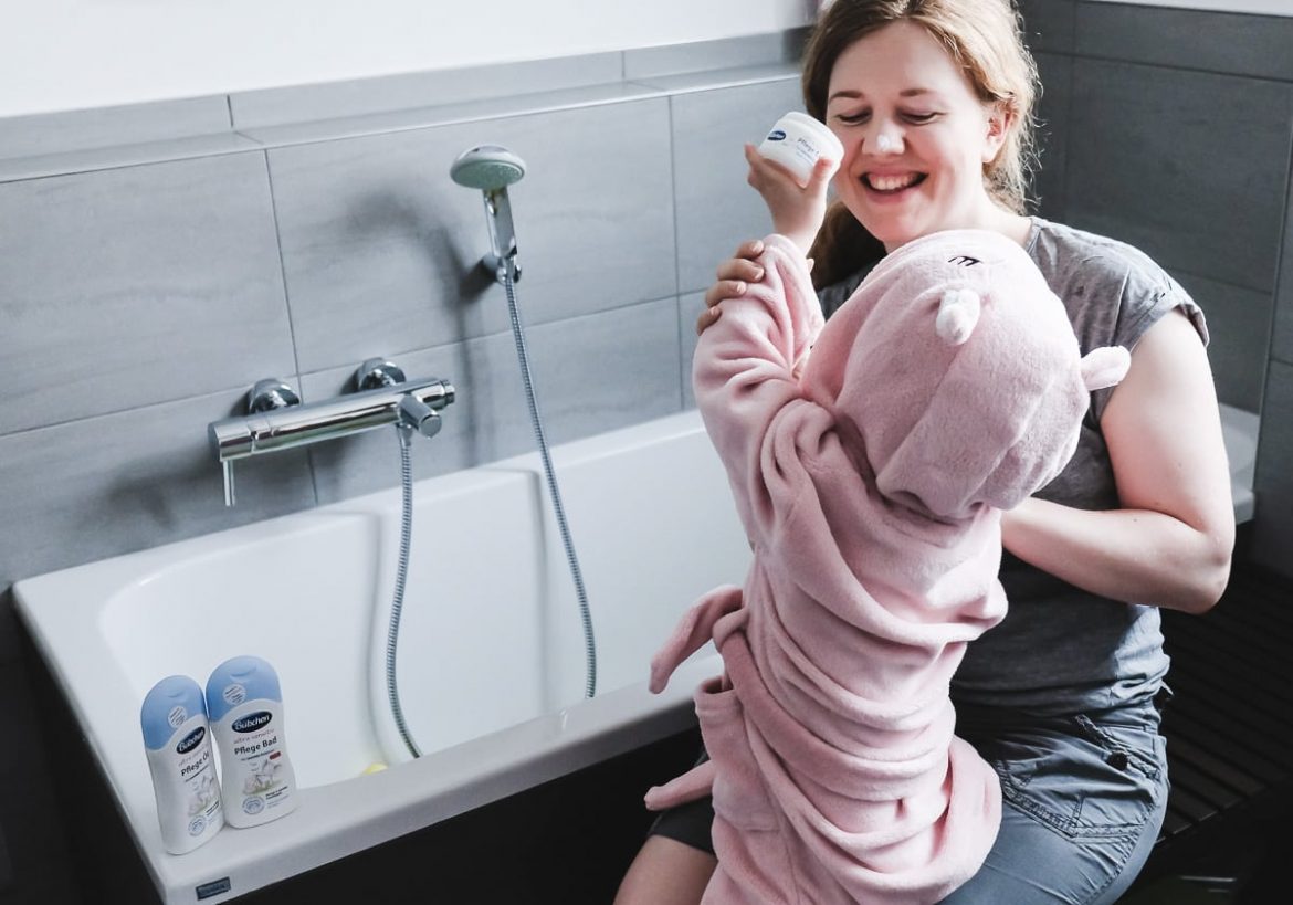 Kindern Geborgenheit geben Geborgenheits-Zuhause Tipps für Babys Kleinkinder und Bübchen Ultra Sensitive Pflege für empfindliche Haut Mamablog I need sunshine