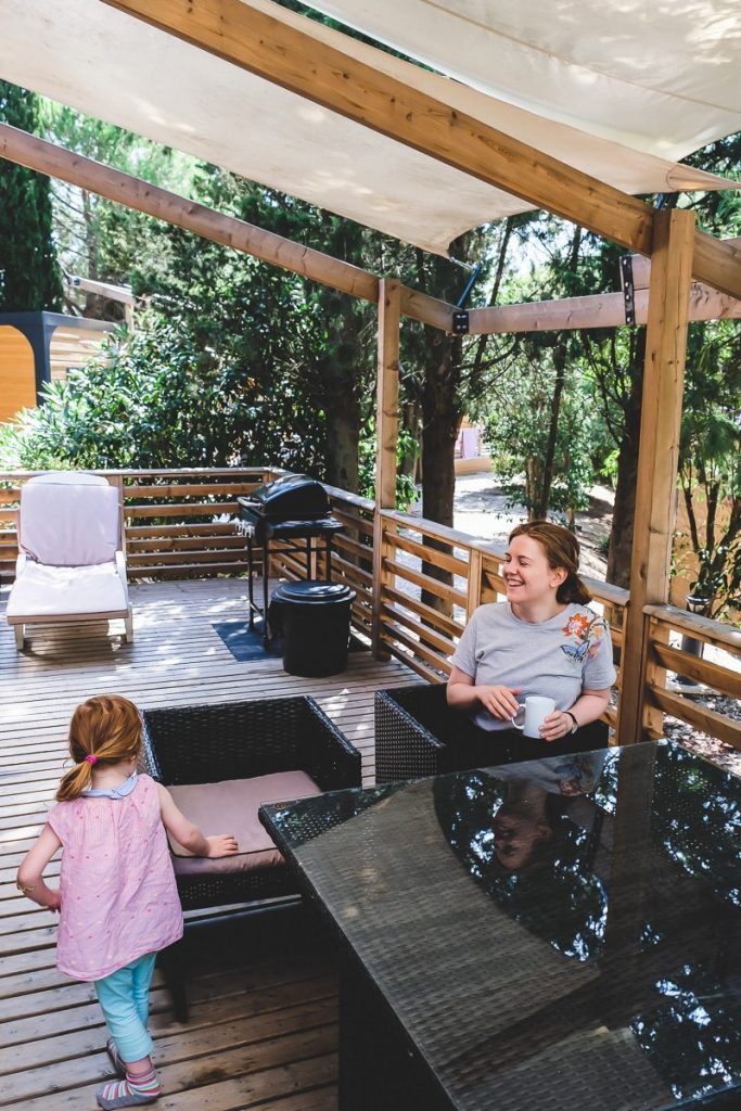 Erfahrungen mit dem Eurocamp Luxus-Mobilheim Aspect und Bilder vom Kinderzimmer mit Hochbett in Südfrankreich auf Mamablog I need sunshine