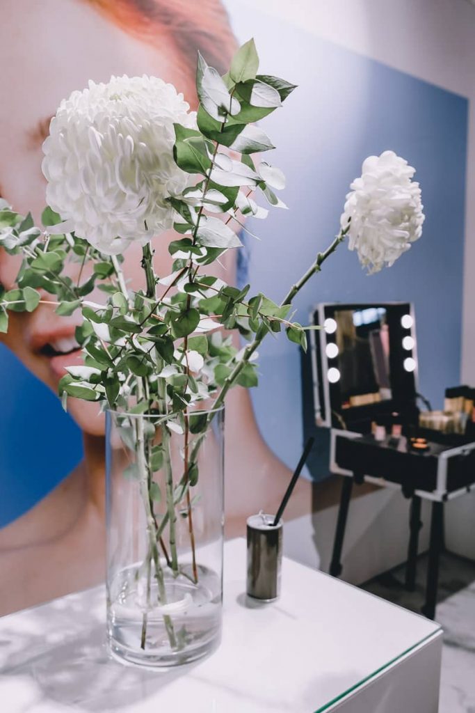 Details vom QVC Stand auf den BUNTE Beauty Days und Erfahrungen zu ELEMIS Kosmetik Produkten in Deutschland