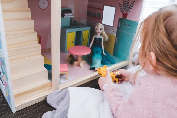 Schöne Geschenkideen für Kinder zu Weihnachten oder Geburtstag und Tipps für sinnvolles Holzspielzeug für Kinder ab 1 Jahr auf Mamablog I need sunshine