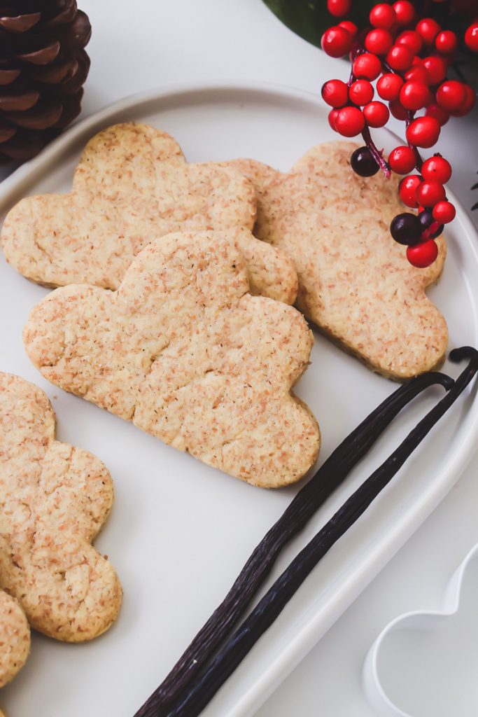 Rezept für schnell und einfache Vanille-Kekse zum Ausstechen für das Backen mit Kindern zu Weihnachten auf Mamablog I need sunshine