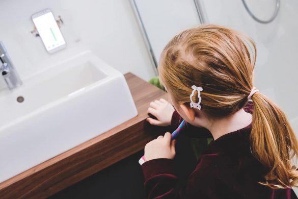 Playbrush Smart Kinderzahnbürste Erfahrungen im Testbericht und 20% Rabatt Code auf Mamablog Ineedsunshine