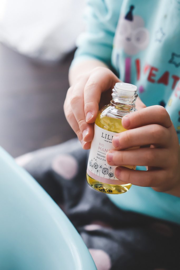 Ursachen für trockene Haut bei Babys und Kleinkindern und die LILLYDOO Bio Mandelöl im Test