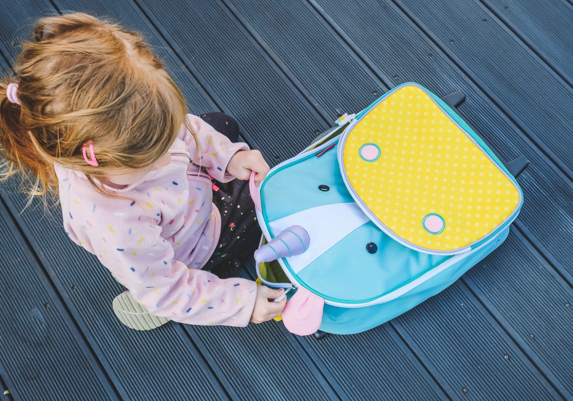 Checkliste Urlaub mit Kindern Sommer Reisen Packliste zum Koffer packen auf Mamablog Ineedsunshine