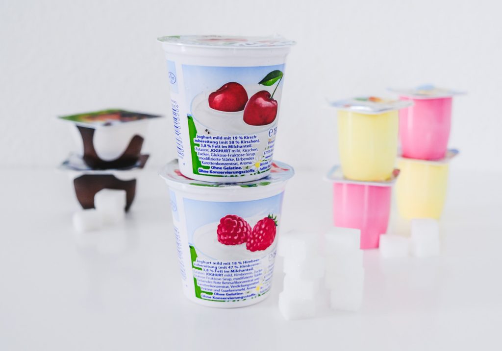 Zuckerfallen für Kinder Fruchtjoghurt Furchtzwerge Kinderpudding haben viel Zucker besser Naturjoghurt auf Mamablog Ineedsunshine