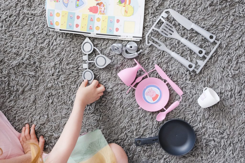 Aufbau Peppa Wutz Kinderküche Smoby Mamablog Ineedsunshine