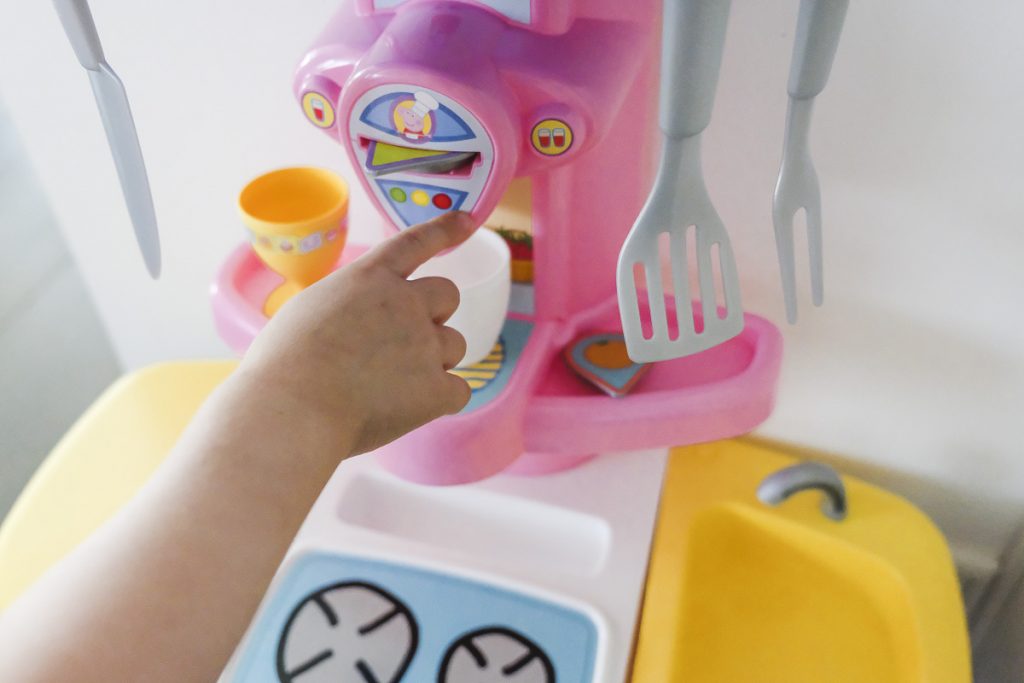 Smoby Peppa Wutz Küche im Test auf Ineedsunshine