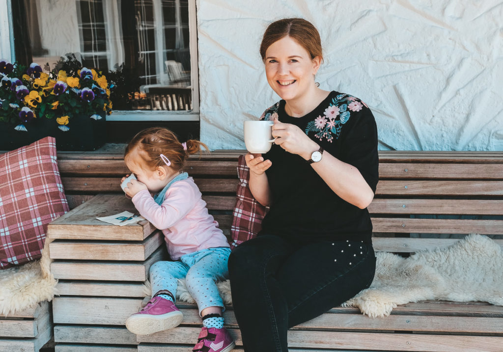 Zusammenhalt in der Familie stärken auf Mamablog Ineedsunshine