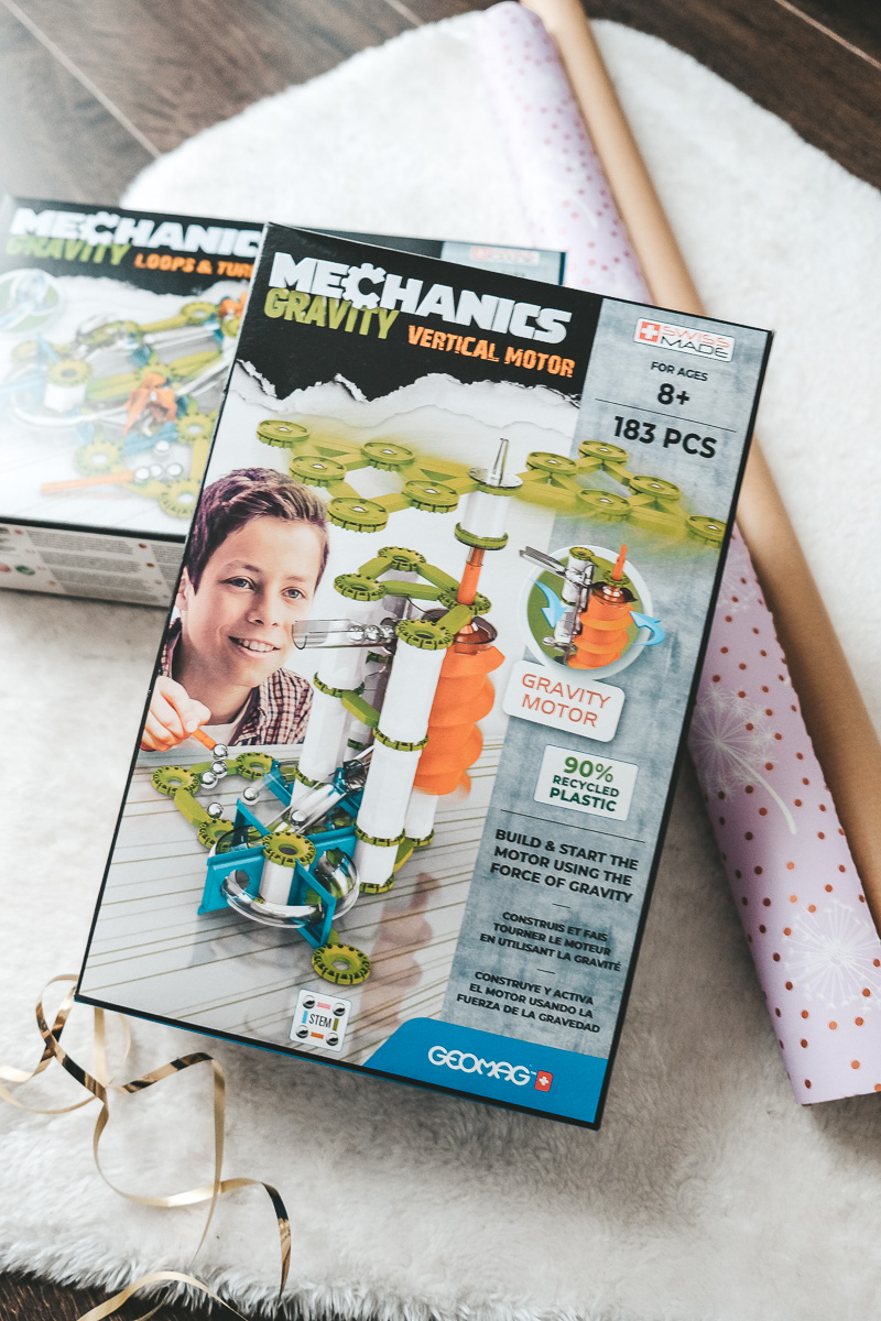 geomag mechanics gravity