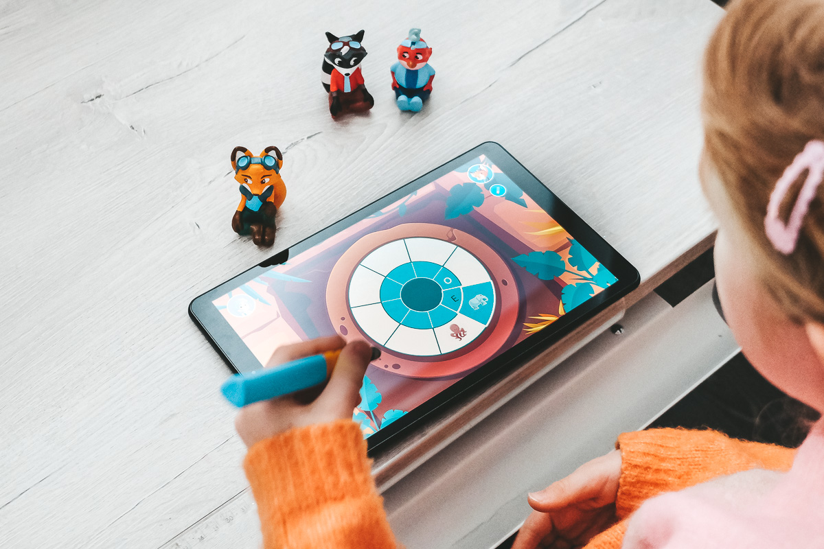 Edurino Figur Mika Silben Testbericht