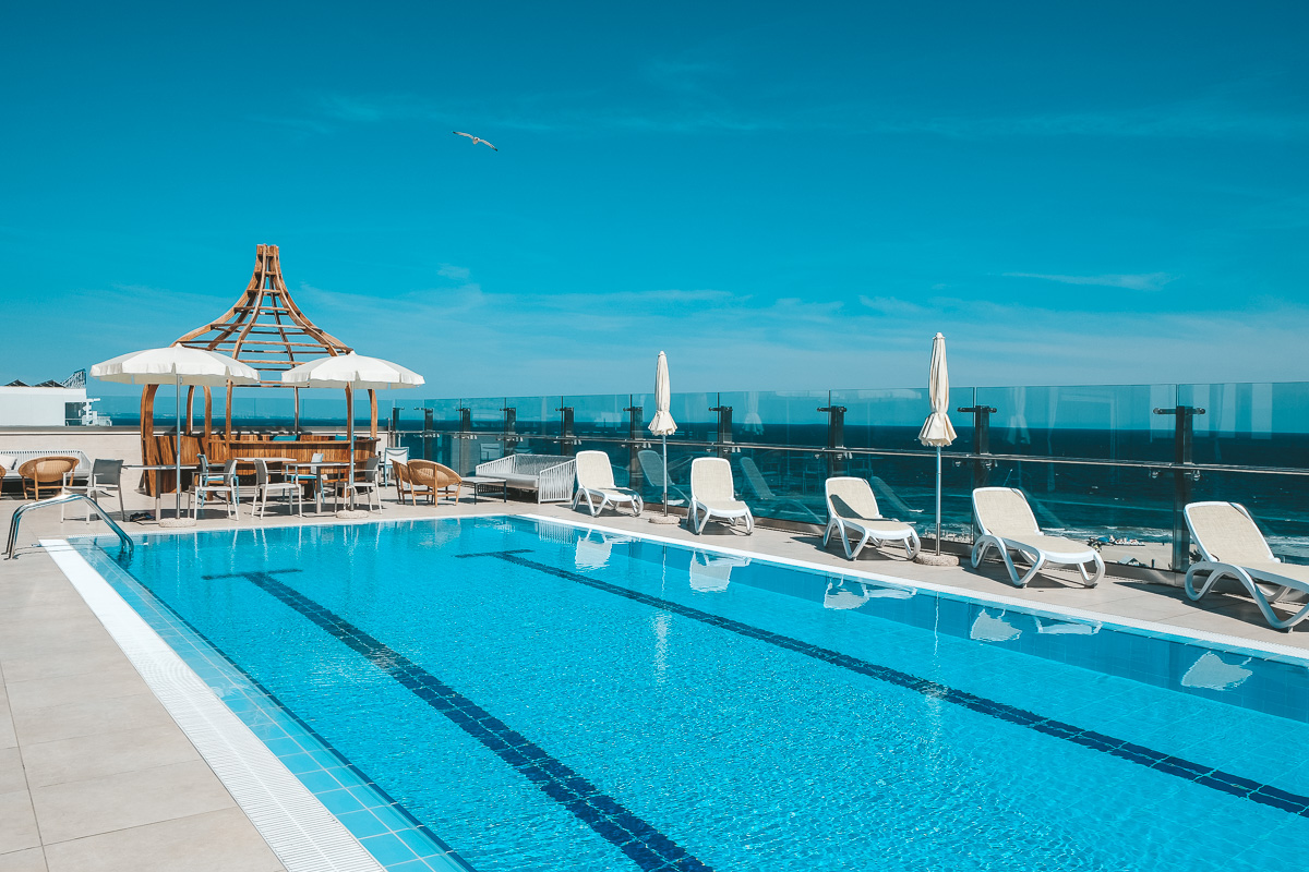 Albena Bulgarien Maritim Hotel Amelia Dachterrasse Pool