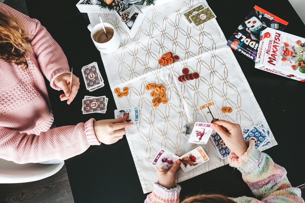 Meister Makatsu Spiel AMIGO Rezension Anleitung